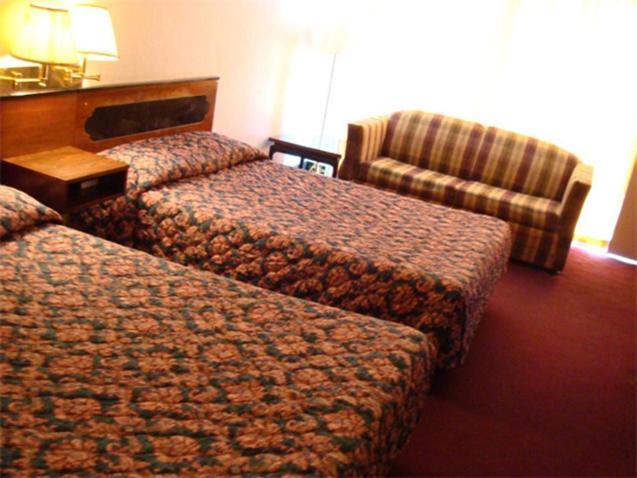 Gray Plaza Motel Benton Ngoại thất bức ảnh